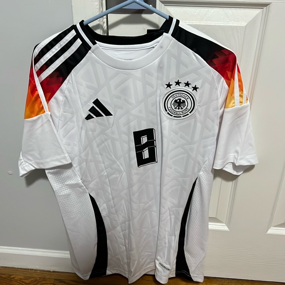 Kroos 2024 euros